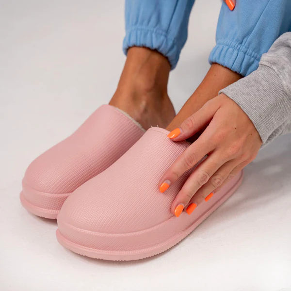 CloudFur ™ - Women Men Cloud Slipper Autumn Winter
